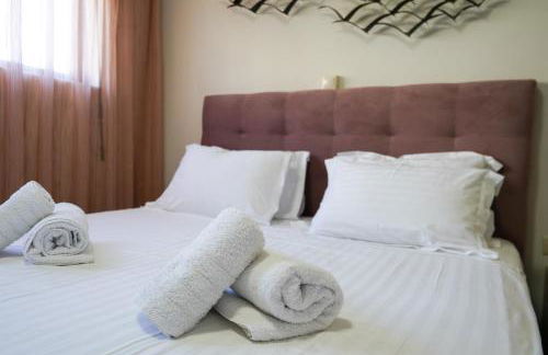 Theo and MS Luxurious Apartments by Filos Inc - Foto 23