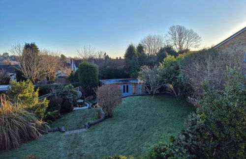 Clarence Cabin, King Bed & Free Parking - Foto 14