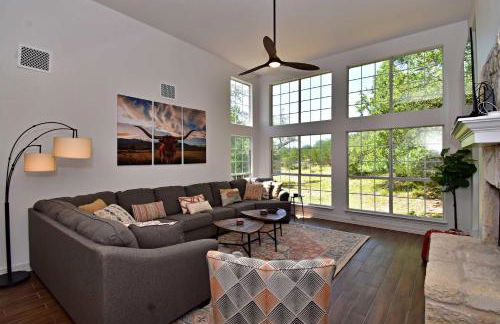 Dreamy Dripping Springs Near Parks, Hiking & More! - Foto 4