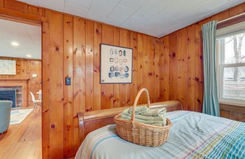 Yarmouth Vacation Rental with Deck Near Swan Pond! - Foto 11