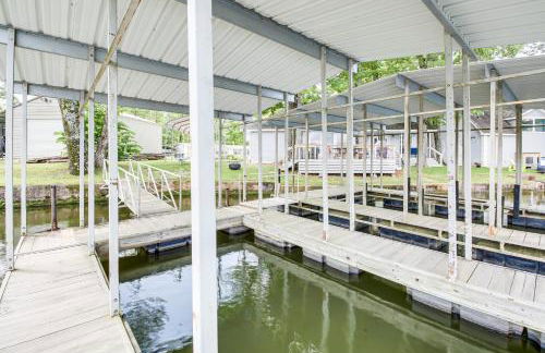 Waterfront Lake Hamilton Vacation Rental with Dock! - Foto 27