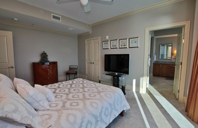 Bel Sole Penthouse 1801 - Photo 9