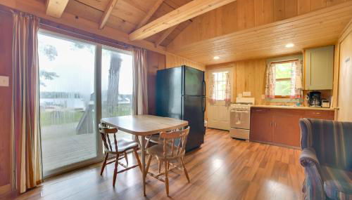 Dock and Beach Access Lake Huron Cabin 11 - Foto 5