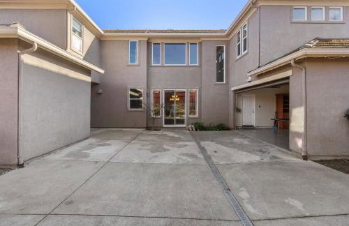 Game Lovers Retreat, spacious 4000 sqft Getaway - Foto 46