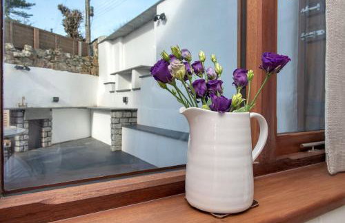 Luxury Cottage close to Cliffs & Surfing Beaches! - Photo 7