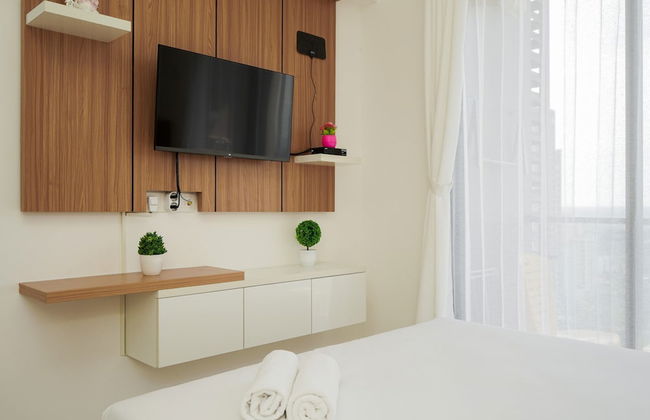 Well Appointed and Homey Studio at Sky House BSD Apartment - Foto 3