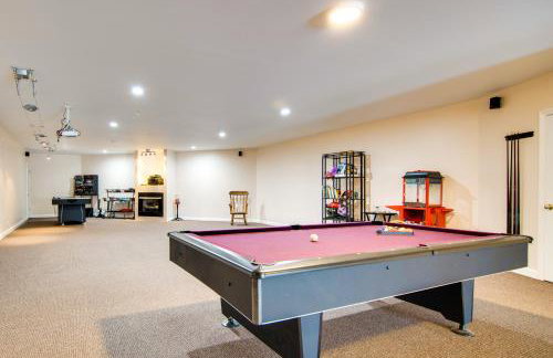 Hot Tub and Sauna Hoffman Estates Villa in Elgin! - Foto 16