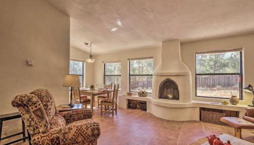 Artists Retreat with Pecos National Park Views! - Foto 3