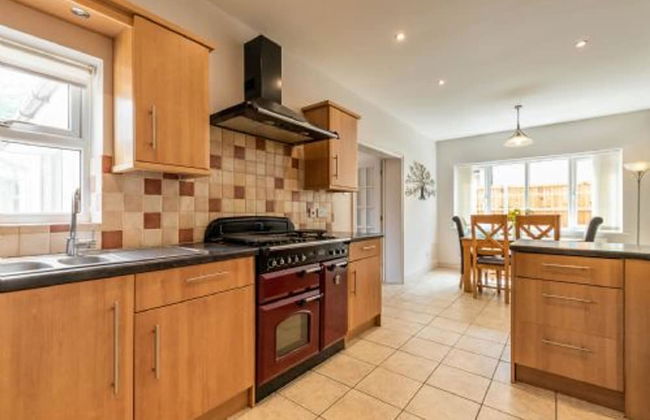 Host Stay Woodside House - Foto 15