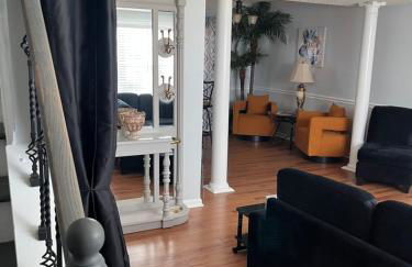 Jolly Accommodations & Suite-Sleeps 10 - Foto 17