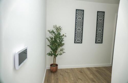 Little Haven Thames view Free Parking Closer to Heathrow - Foto 31