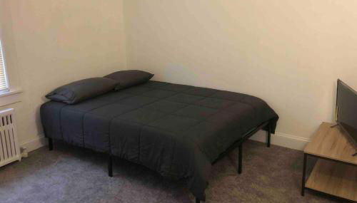 Spacious and bright 2-bedroom apartment with 1-bathroom and private street entrance, MetLife Stadium FIFA World Cup 25 minutes away - Foto 4