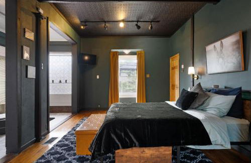 Retreat on Bardstown Road - Yard - Walk to Shops - Foto 25