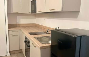 Studio moderne et tout équipé, proche du RER, Paris & aéroport d'Orly en 20 min, lit bébé sur demande - Foto 8