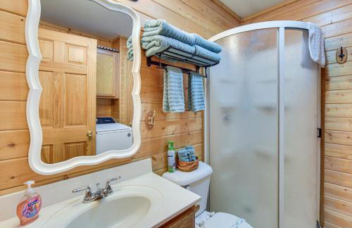 Woodland Cabin with Fishing, ATV and Snowmobile Trails - Foto 15