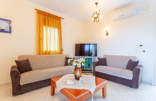 Villa Mary Large Private Pool Walk to Beach Sea Views A C Wifi - 1975 - Foto 18