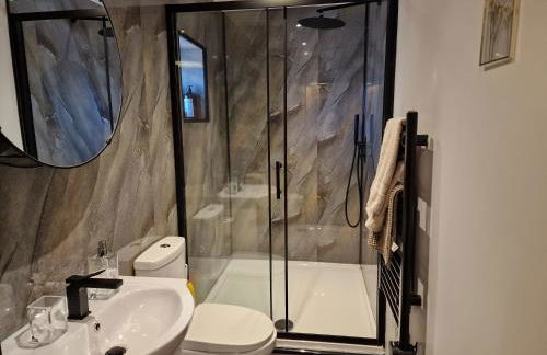 The Drey by Blake view holidays, a peaceful boutique retreat, 3 miles from Ennerdale- small twin or king bed available - Foto 4