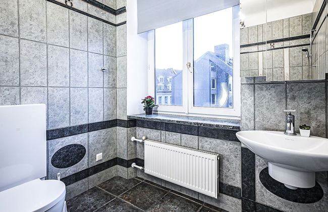 WINWINSTAY Residence in Heart of Old Town - Photo 15