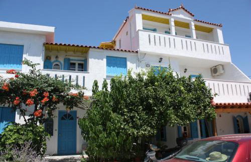 PELAGIA KAMPOS MARATHOKAMPOU APARTMENTs - Photo 8