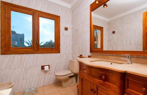 Villa Tita de Manresa, con jardines y vista mar - Foto 22