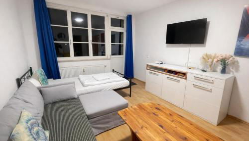 Stötteritz Holiday Apartment - 3 Rooms - 6 People - 5 beds - Balcony - Great public transport 11 minutes to the city - Foto 4