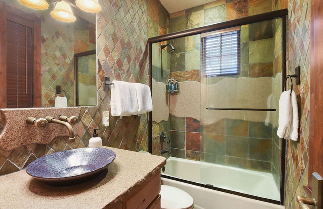 Homewood on the Lake - Photo 11