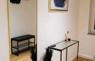 Spacious Family Apartment, Free Parking, 6 Guests - Foto 12