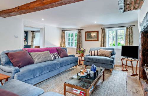 3 Bed in Salisbury 95325 - Photo 4