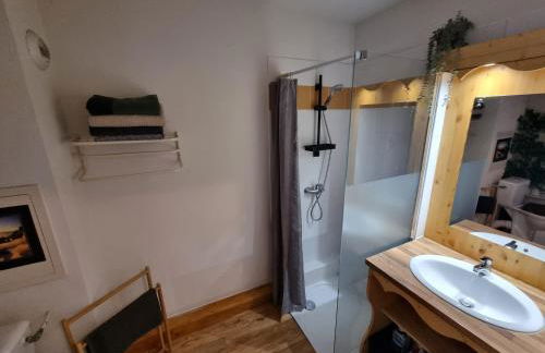 Appartement 4 personnes 32m2 Au pied des pistes- WiFI- Balcon Sud- Chamrousse 1650 - Foto 18