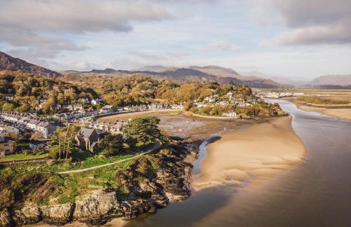 Bryn Gwyn, Sleeps 8, Sea Views, Borth y Gest - Photo 52