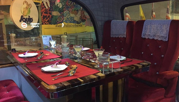 Michelin Food & 20 Landmarks Double-Decker Tour in Bangkok - Foto 4