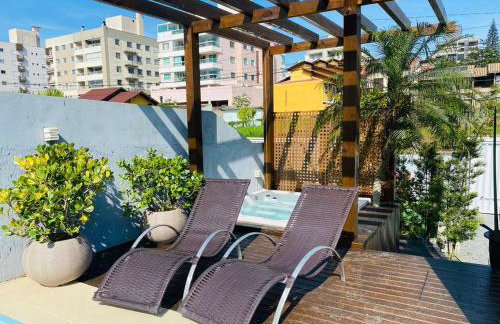 Residencial com Piscina e Jacuzzi com vista para a Natureza - Foto 9