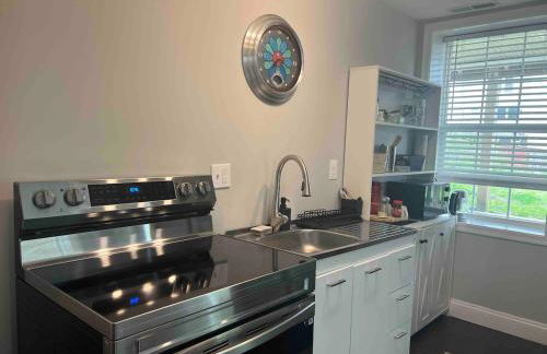 25 - Luxury 3 BR 1 and half Baths, Lower Level Unit, and Nonsmoking - Foto 38