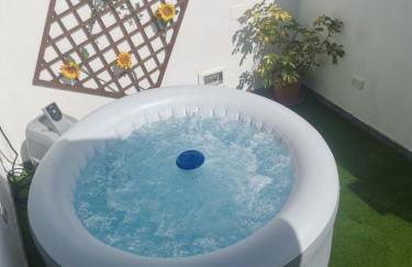 CHALET CON JACUZZI CLIMATIZADO, BARBACOA Y CERCA DE LA PLAYA - Foto 34