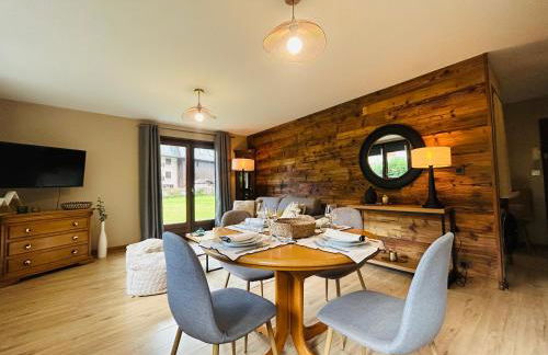 Appartement style chalet avec grande terrasse et parking prive - Foto 11