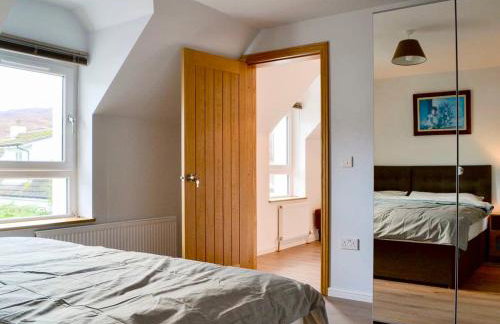 The Coolins cottage with wood burner - Foto 13