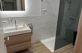 95qm Dachgeschoss für 1 bis 4 Personen - Alte Bäckerei - Neubaustandard - Foto 31