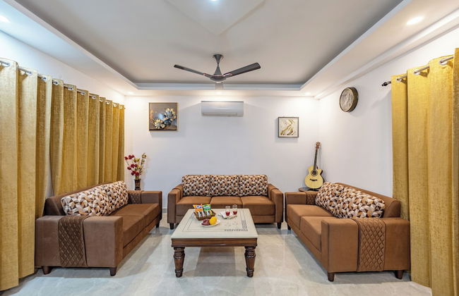 ELIVAAS 5 BHK With Pvt Pool - Zenora - Foto 38