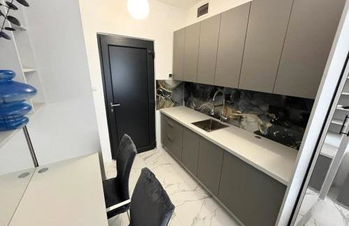 Apartman "INSOMNIA" u samom centru grada, udaljen 100 metara od glavnog gradskog trga! - Photo 7