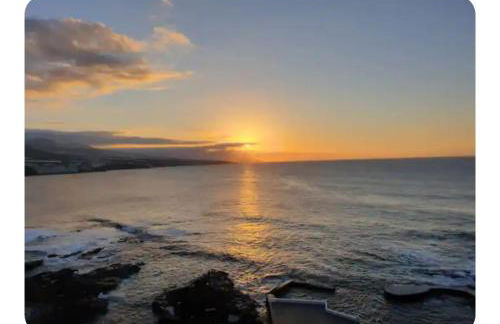 Beautiful oceanfront studio with private parking - Foto 21