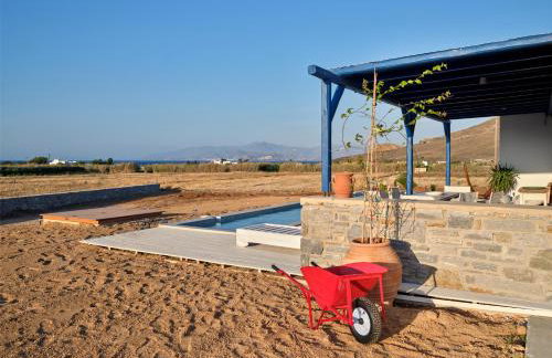 Blue and Green in Luxury - Photo 10