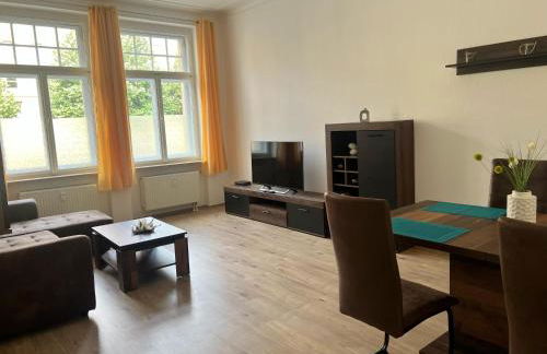 Gegenüber vom Theater - Foto 13