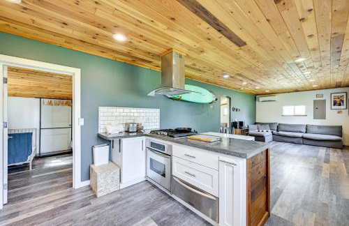 Walk to Beach Creek-Front Sekiu Home with Fire Pit! - Foto 6