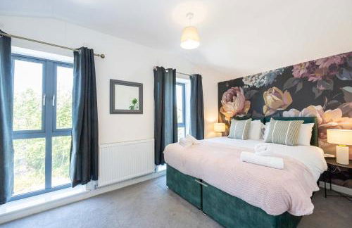 Rest&Recharge at Brookdale House (5 Bedrooms, 15mins to City Centre, Free Parking) - Foto 13