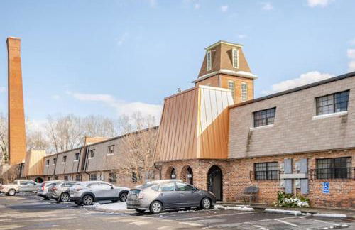 Luxury Warehouse District Condo - Foto 37