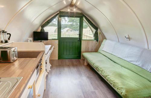 Finest Retreats - The Rushy Lot - Photo 5