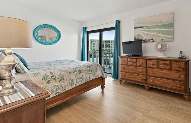 Oceanview 3 Bedroom Condo New Smyrna Beach FL - Foto 18