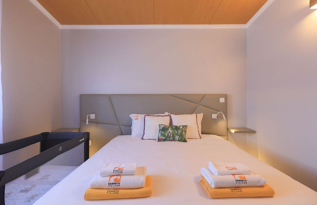 Parrots Village - Foto 18