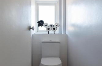 Clicketts - 3-Bedroom, Full Entire House, Sleeps 6 guests, Free wifi, Street Parking, Smart TV, Basildon, Essex London - Foto 57