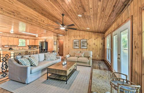 Waterfront Retreat, Near Fishing and Boating! - Foto 5